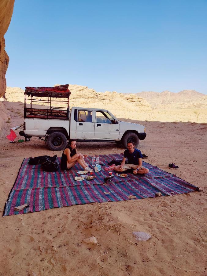 Bedouin Campsite & Tours 호텔 와디럼 외부 사진